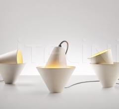 Настольный светильник F26 Mia Настольный светильник F26 Mia фабрика Fabbian