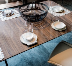 Стол обеденный Nemo Drive Стол обеденный Nemo Drive фабрика Cattelan Italia