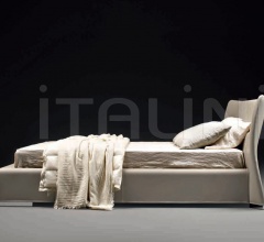 Кровать Glove фабрика Molteni & C