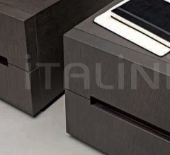 Тумбочка 3030 фабрика Molteni & C