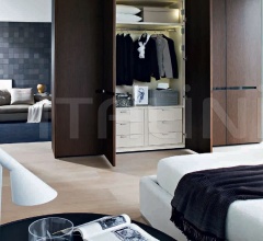 Шкаф Gliss 5TH Stripe фабрика Molteni & C