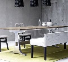 Стол обеденный Brick 133/134 фабрика Gervasoni