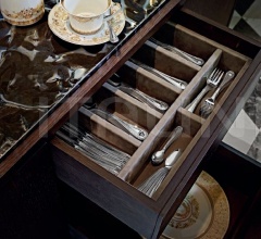 Буфет VIA GESU’ Буфет VIA GESU’ фабрика Versace Home