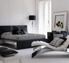 Кровать PIRAMIDE Кровать PIRAMIDE фабрика Versace Home