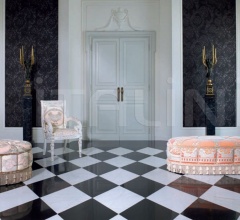 Пуф SALONE OVAL фабрика Versace Home