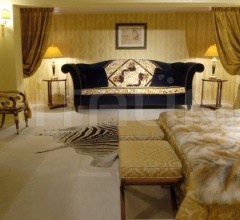 Диван MAXIMILIAN Диван MAXIMILIAN фабрика Versace Home