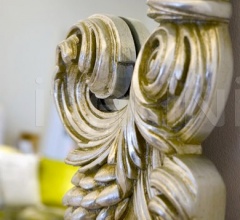 Настенное зеркало VANITAS Настенное зеркало VANITAS фабрика Versace Home