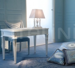 Письменный стол LUIGI XVI Письменный стол LUIGI XVI фабрика Versace Home