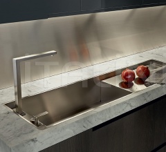 Итальянские Кухни с барной стойкой - Кухня Phoenix Итальянские Кухни с барной стойкой - Кухня Phoenix фабрика Varenna Poliform