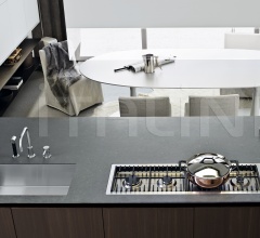 Итальянские Кухни с барной стойкой - Кухня Twelve Итальянские Кухни с барной стойкой - Кухня Twelve фабрика Varenna Poliform