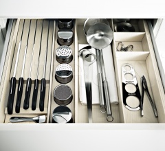 Итальянские Кухни с барной стойкой - Кухня Alea Итальянские Кухни с барной стойкой - Кухня Alea фабрика Varenna Poliform