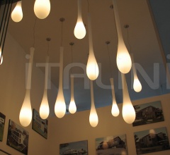 Подвесной светильник LACRIMA фабрика Vistosi