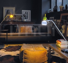 Итальянские Настольные светильники - Настольный светильник VEGA Итальянские Настольные светильники - Настольный светильник VEGA фабрика Vistosi