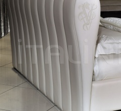 Итальянские Кровати - Кровать Drop фабрика IPE Cavalli (Visionnaire)