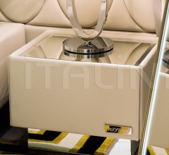 Итальянские Спальни - Тумбочка Gregory фабрика IPE Cavalli (Visionnaire)