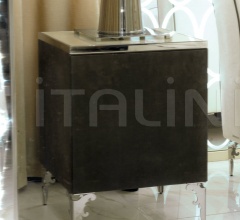 Итальянские Спальни - Тумбочка Perceval фабрика IPE Cavalli (Visionnaire)