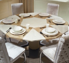 Круглый стол Phoebus фабрика IPE Cavalli (Visionnaire)