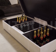 Итальянские Столики - Журнальный столик Diplomate Итальянские Столики - Журнальный столик Diplomate фабрика IPE Cavalli (Visionnaire)