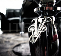 Итальянские Столики - Журнальный столик Scarlet Итальянские Столики - Журнальный столик Scarlet фабрика IPE Cavalli (Visionnaire)