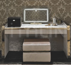 Туалетный столик Titania Туалетный столик Titania фабрика IPE Cavalli (Visionnaire)