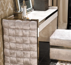 Туалетный столик Titania Туалетный столик Titania фабрика IPE Cavalli (Visionnaire)