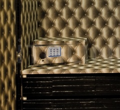 Шкаф Claridge фабрика IPE Cavalli (Visionnaire)