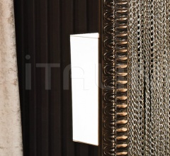 Настенное зеркало Audrey Настенное зеркало Audrey фабрика IPE Cavalli (Visionnaire)