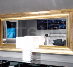 Настенное зеркало Adriano Настенное зеркало Adriano фабрика IPE Cavalli (Visionnaire)