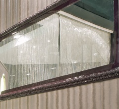 Настенное зеркало Iring Настенное зеркало Iring фабрика IPE Cavalli (Visionnaire)