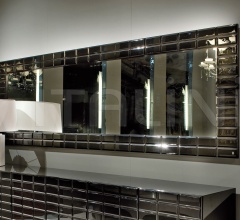 Настенное зеркало Coliseum Настенное зеркало Coliseum фабрика IPE Cavalli (Visionnaire)