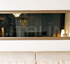 Настенное зеркало Saiph Настенное зеркало Saiph фабрика IPE Cavalli (Visionnaire)