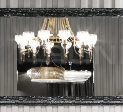 Настенное зеркало Thelma Настенное зеркало Thelma фабрика IPE Cavalli (Visionnaire)