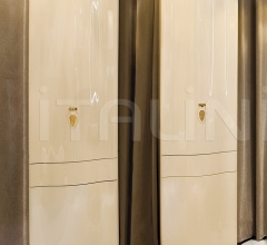 Шкаф Grimilde фабрика IPE Cavalli (Visionnaire)