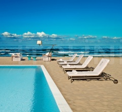 Шезлонг Eiros Шезлонг Eiros фабрика IPE Cavalli (Visionnaire)