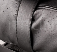 Итальянские Гостиная - Кресло Richards фабрика Minotti