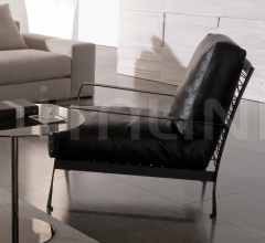 Итальянские Гостиная - Кресло Richards фабрика Minotti