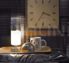 Итальянские Настольные светильники - Настольный светильник LIO Итальянские Настольные светильники - Настольный светильник LIO фабрика Vistosi