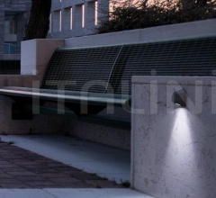 Итальянские Уличные светильники - Настенный светильник ASPERITAS Итальянские Уличные светильники - Настенный светильник ASPERITAS фабрика Axo Light