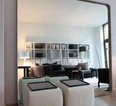 Итальянские Предметы интерьера - Настенное зеркало BIRK Итальянские Предметы интерьера - Настенное зеркало BIRK фабрика Meridiani