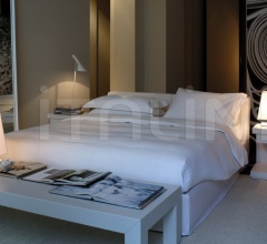 Итальянские Спальни - Тумбочка CLUNY фабрика Meridiani