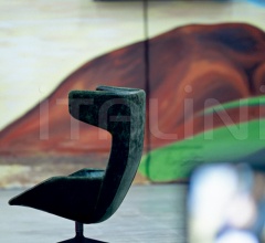 Итальянские Кресла - Кресло Take a Line For a Walk фабрика Moroso