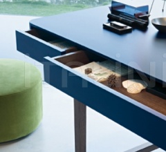 Итальянские Письменные столы - Письменный стол Victor Итальянские Письменные столы - Письменный стол Victor фабрика Lema