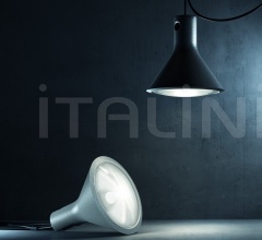 Настольный светильник YUPIK Настольный светильник YUPIK фабрика FontanaArte