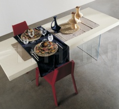 Стол обеденный Air table фабрика Lago