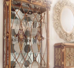 Витрина 7062 Витрина 7062 фабрика Riva Mobili D`Arte