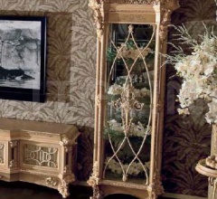 Витрина 7061 Витрина 7061 фабрика Riva Mobili D`Arte