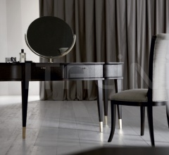 Туалетное зеркало ORNELLA фабрика Opera Contemporary