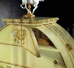 Комод Uovo CO19 F16 Комод Uovo CO19 F16 фабрика Carpanelli