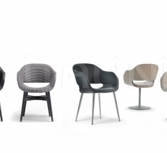 Стул с подлокотниками Charme Стул с подлокотниками Charme фабрика Busnelli (закрыта)