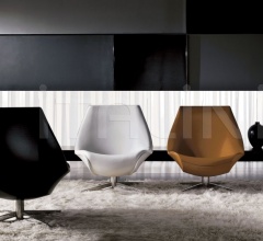 Кресло Oyster фабрика I4 Mariani